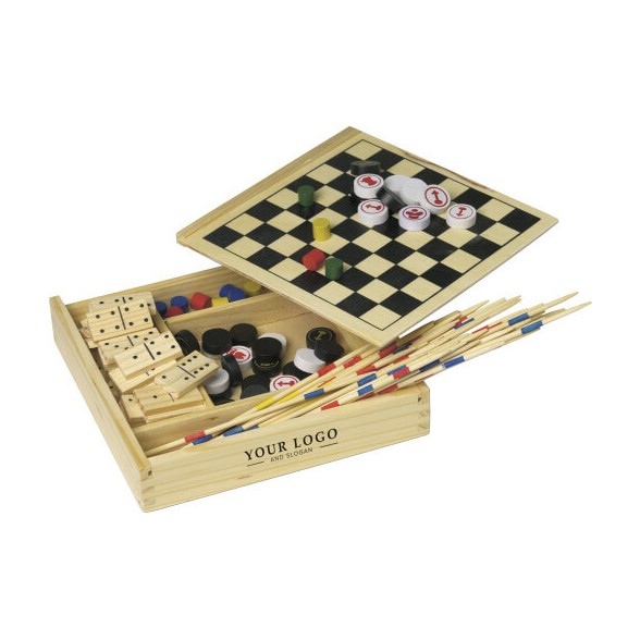 Caja madera con 5 juegos de mesa