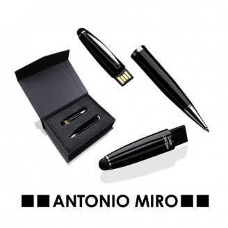 Bolígrafos USB publicitarios personalizados de Antonio Miro